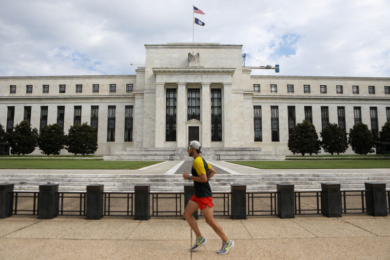 Fed Sees Taper in Mid-November, Mid-December: Minutes Show