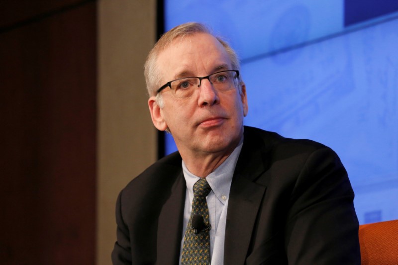 Fed's Dudley delivers robust defense of free trade