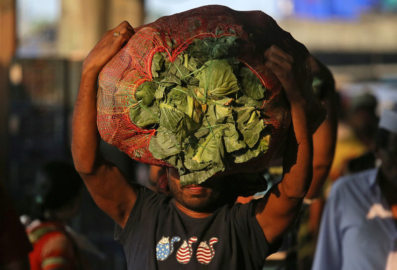 India's Jan inflation pace drops; central bank seen cutting rates again