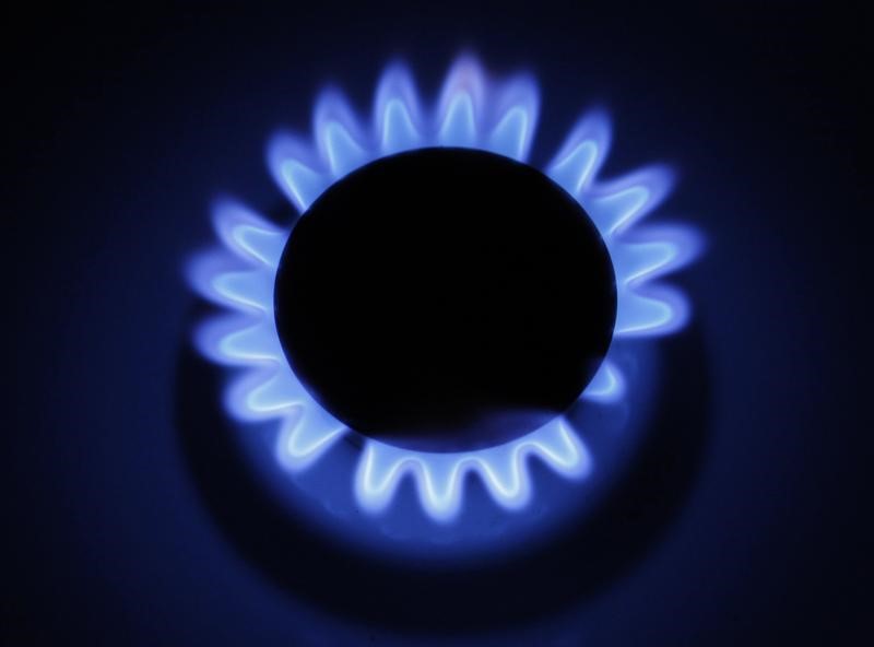 Natural gas down almost 4% on smaller-than-expected storage draw