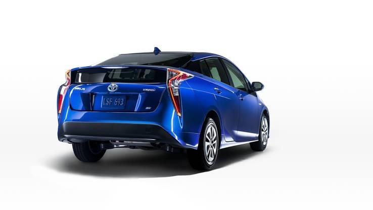 2016 Toyota Prius review: Fun? Maybe...just maybe