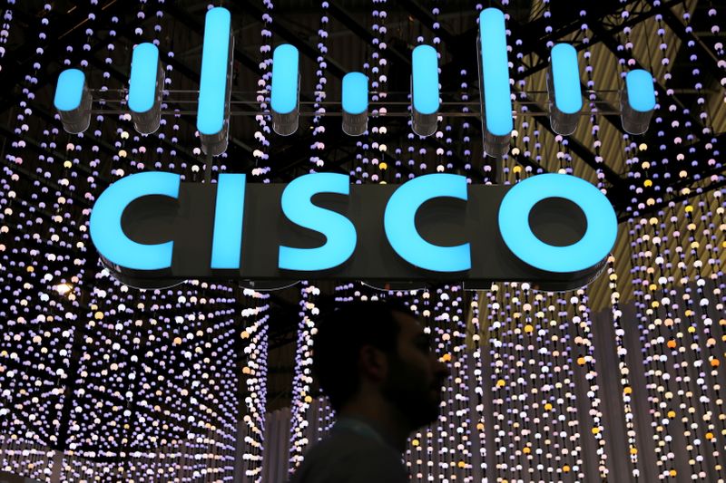 5 big earnings hits: Analysts wary after Cisco