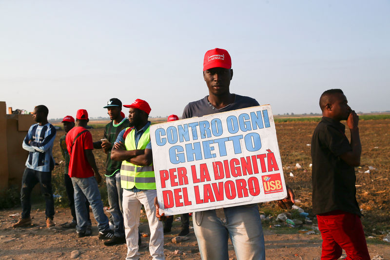 African migrants protest in Italy after road deaths