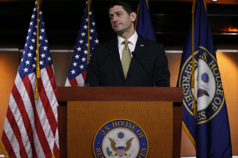 Amid confusion, Republicans toil to reach deal to avert shutdown