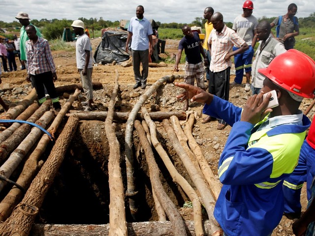 Around 100 dead in clashes between Chad gold miners