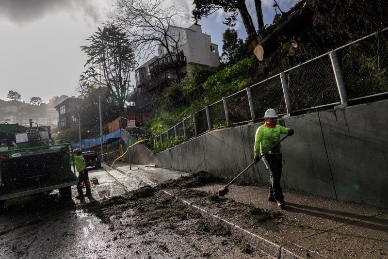 California storm knocks out power to more than 500,000