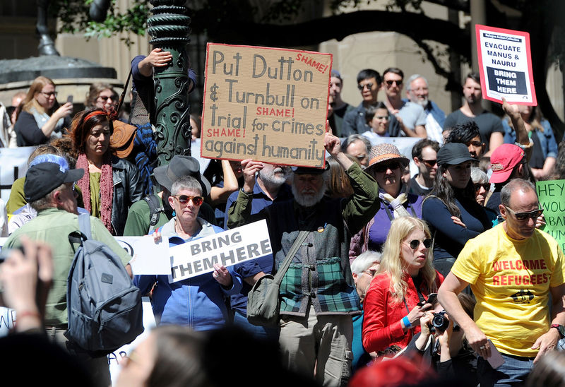 Australians protest against unfolding 