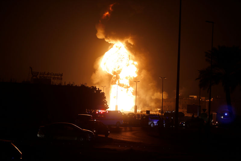 Bahrain calls pipeline blast 