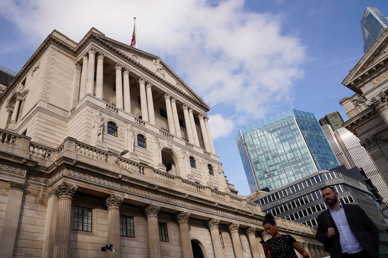 Bank of England poised to raise rates by most in 33 years