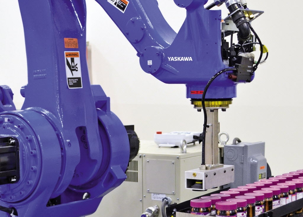 Best Practices: Robot speeds process at Berry Plastics