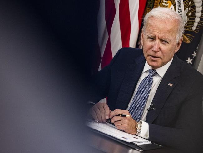 Biden Invokes Cold War Powers to Boost EV Battery Production