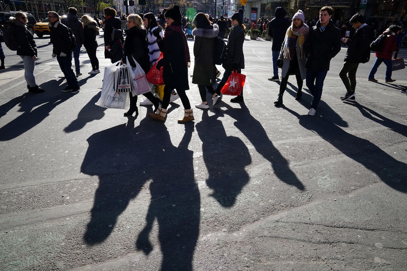 Chance of a U.S. recession up, number of Fed rate hikes down: Reuters poll