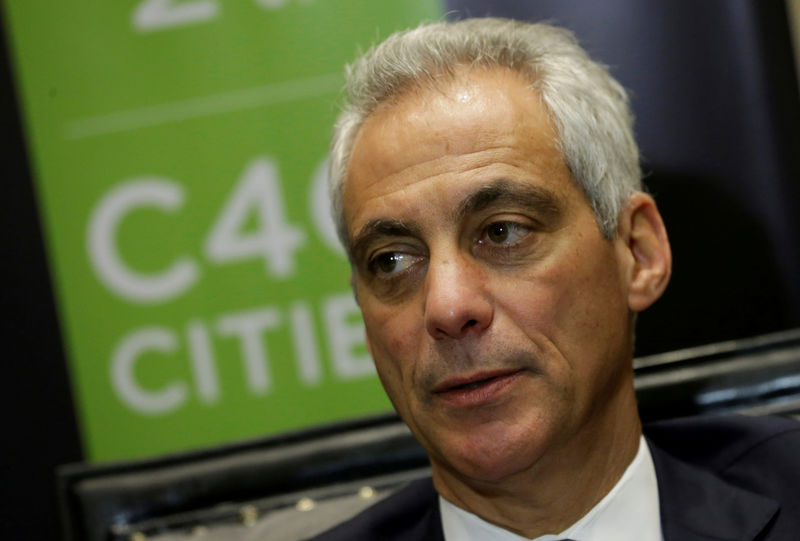 Chicago mayor pushes bond sale, constitutional change to aid pensions