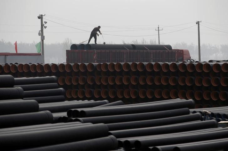 China April manufacturing growth slows faster than expected