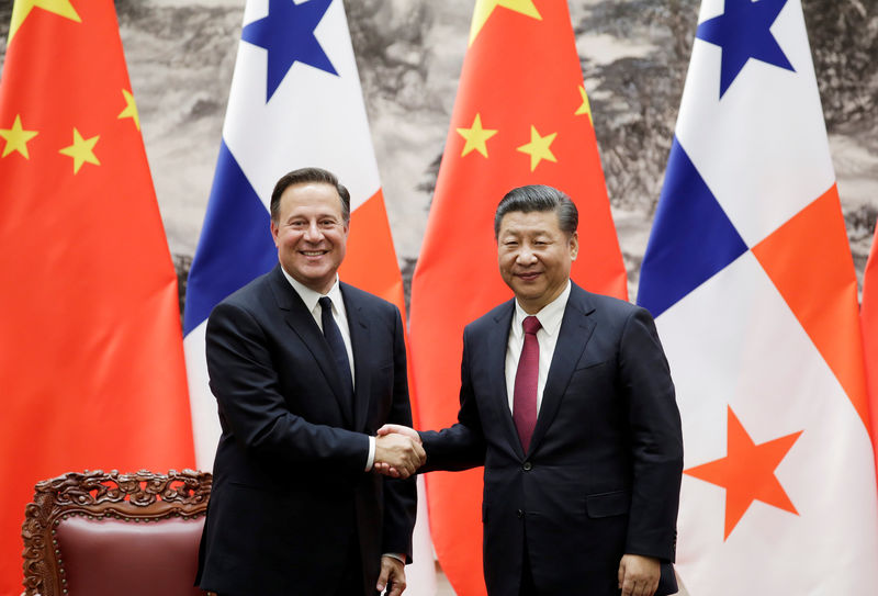 China, Panama to begin talks on free-trade deal in June 2018