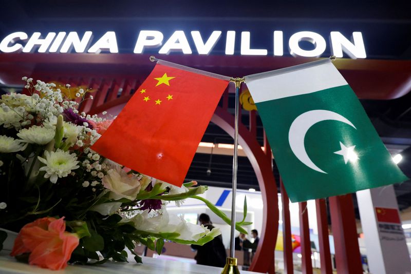 China rolls over  billion loan to Pakistan as it struggles with external liquidity