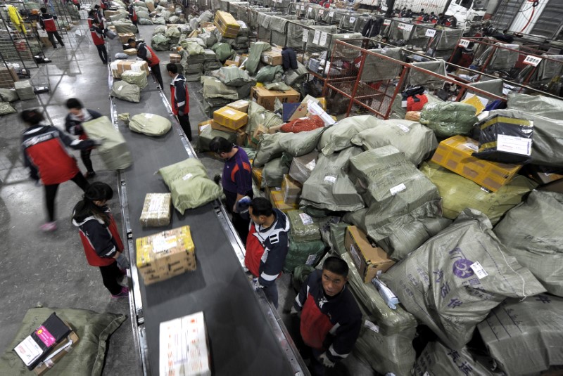 China will improve e-commerce retail import policy: state radio