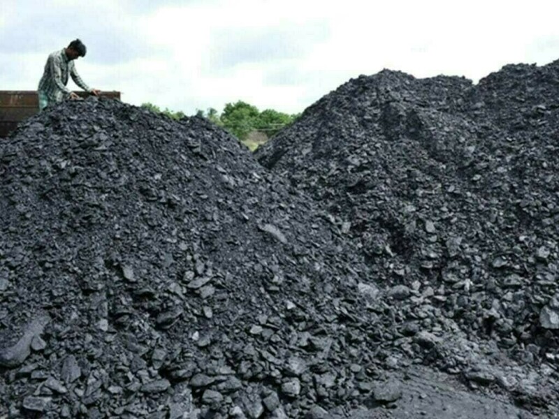 China’s Jan-Feb coal output slips 4% on high stockpiles, weak price forecasts