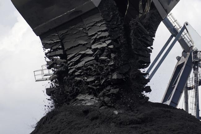 Coal Goes From Boom to Bust This Summer on Ample Supply in China