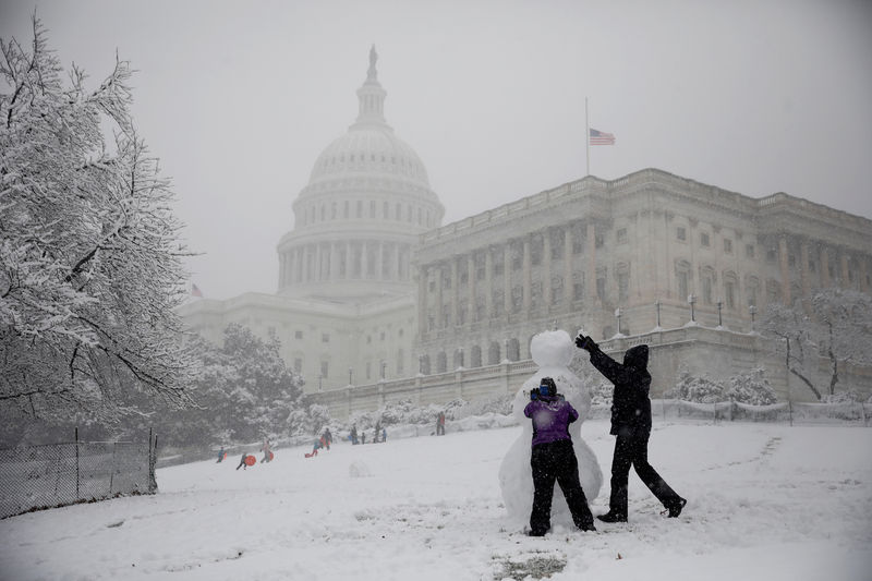 Congress scrambles to pass funding bill before Friday deadline