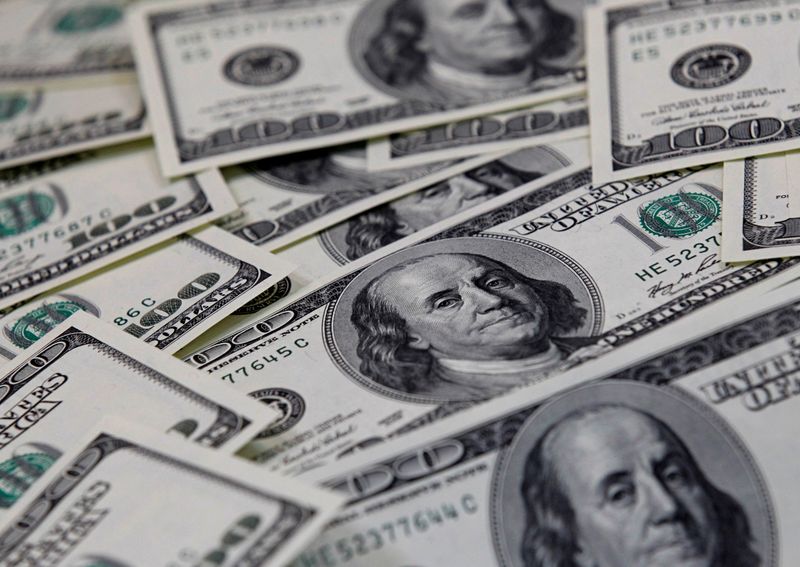 Dollar calm as debt ceiling talks to resume