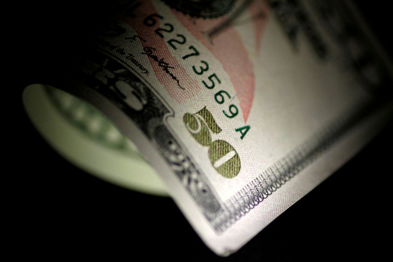 Dollar edges up, euro slumps after Catalan vote Dollar edges up, euro slumps after Catalan vote