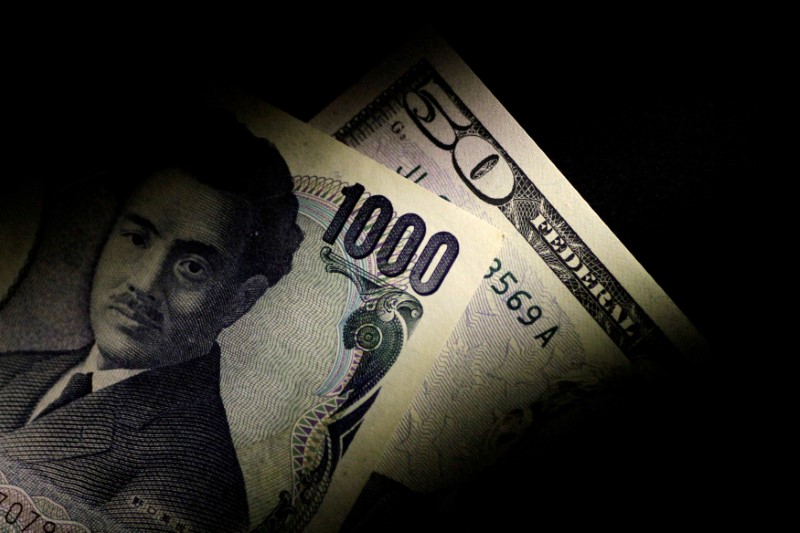 Dollar on defensive against yen, euro after Trump comments