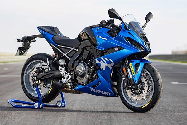 Dunlop SportSmart TT Impresses at Suzuki GSX-8R Launch