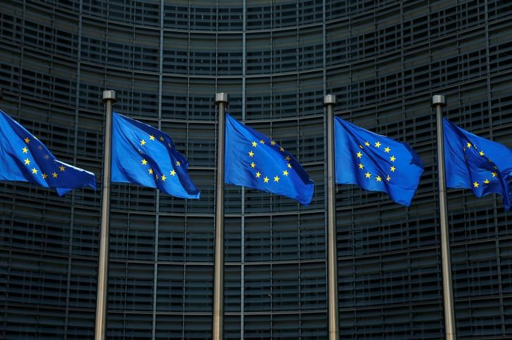 EU ministers to discuss risk reduction at EU banks on Monday