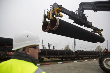 EU stalls Russian gas pipeline, but probably won