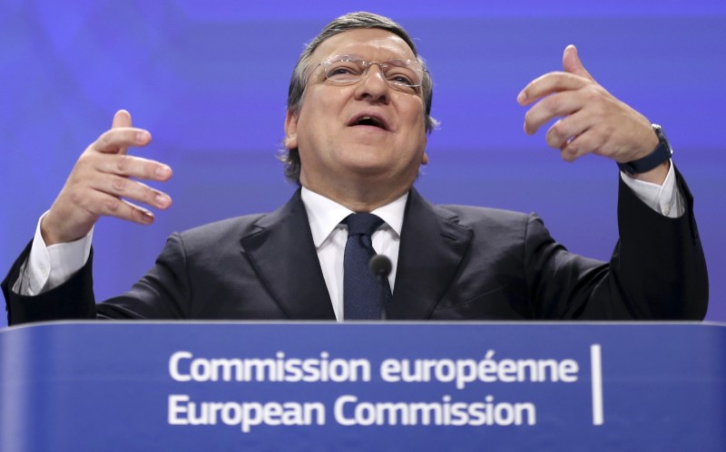 EU watchdog calls for review of Barroso