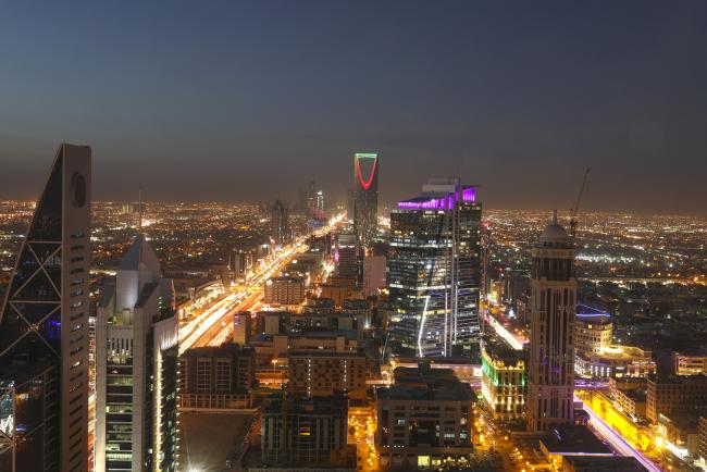 Expatriate Workers Are Leaving Saudi Arabia in Droves