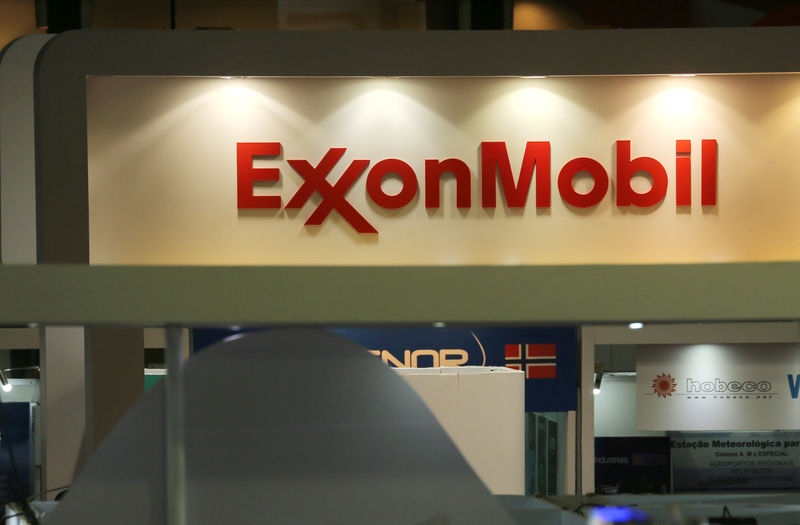 Exxon, Plains All American to start on Texas pipeline Exxon, Plains All American to start on Texas pipeline