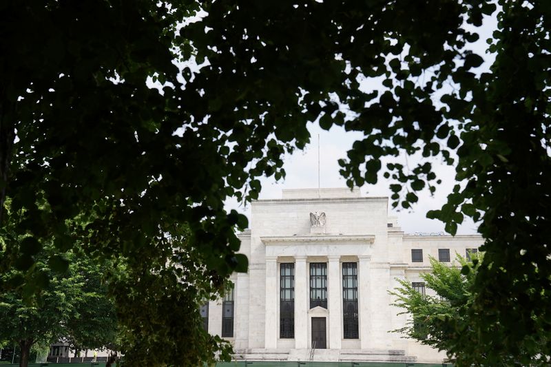 Factbox-What to expect in 2024: Fed pivot, cooling inflation, easing growth