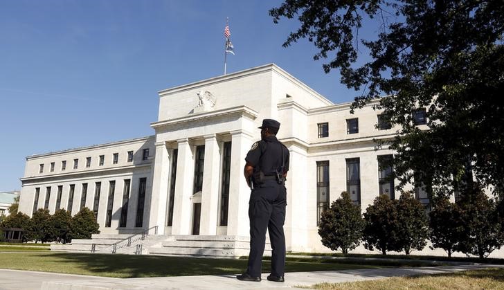 Fed Minutes: Further Rate Hikes Warranted as Inflation Likely to Hit Target