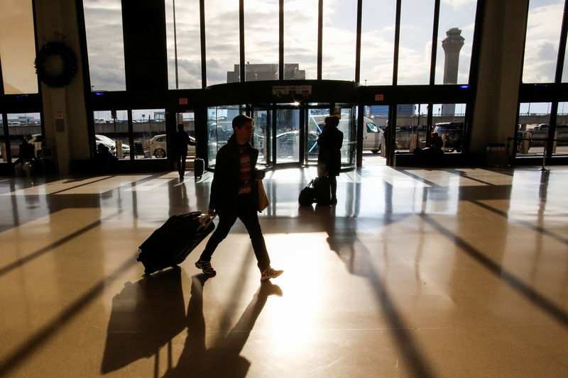 Flights resume at New Jersey