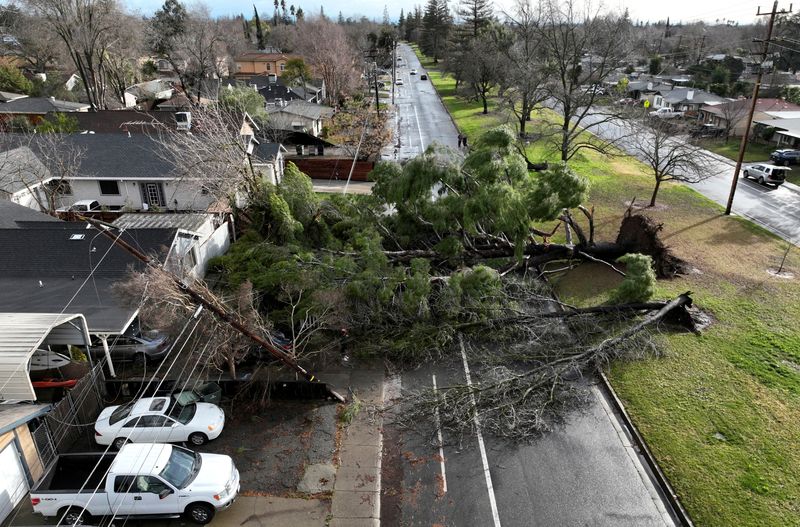 Flood, mudslide threats prompt evacuations along California coast