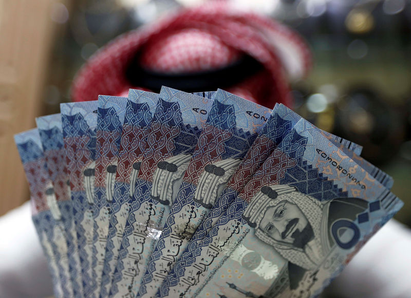 Foreigners sell net .1 billion of Saudi stocks as journalist disappearance rattles investors