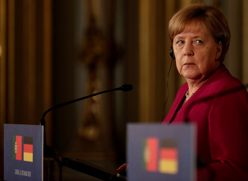 Future EMF should be able to extend short-term credit: Merkel