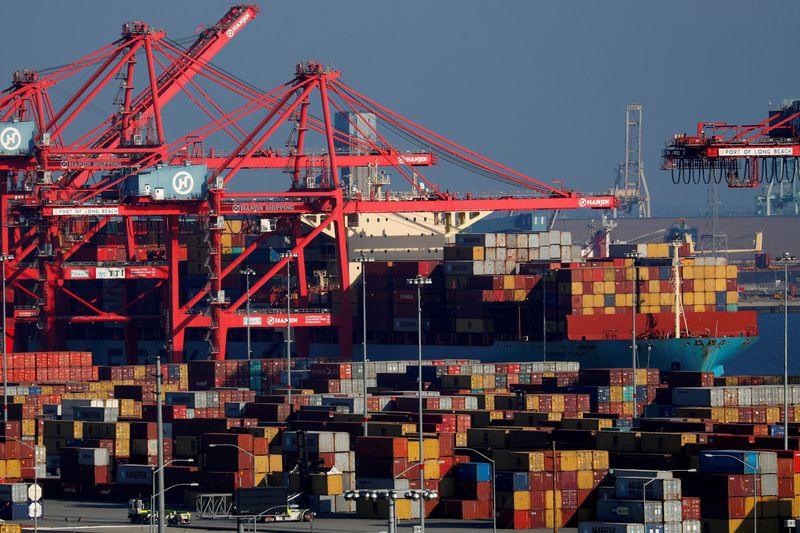 Global growth to slow as inflation bites - Reuters poll