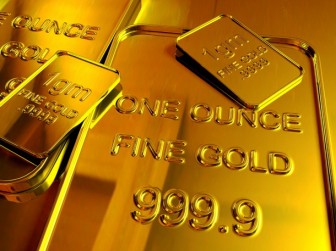 Gold down for week on recession, fiscal crisis fears