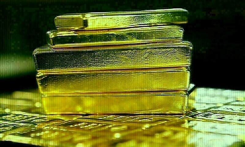Gold price per tola falls Rs1,200 in Pakistan