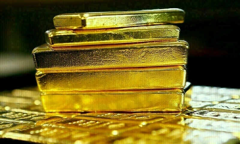 Gold price per tola falls Rs1,800 in Pakistan