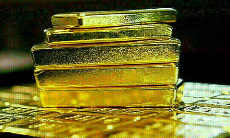 Gold takes a breather after record run on rate cut bets