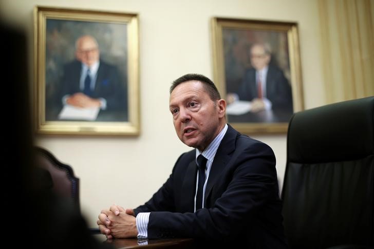 Greece needs post-bailout safety net, central banker says