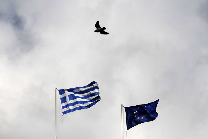 Greece says decisions on new bond issue after June 21 Eurogroup