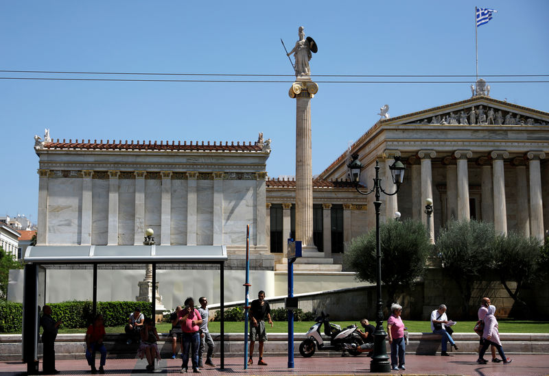 Greece targets higher growth, bigger primary surplus in 2019: draft budget