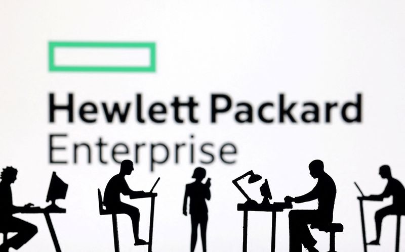 Hewlett Packard Enterprise sees downbeat Q2 revenue on weak networking solutions demand