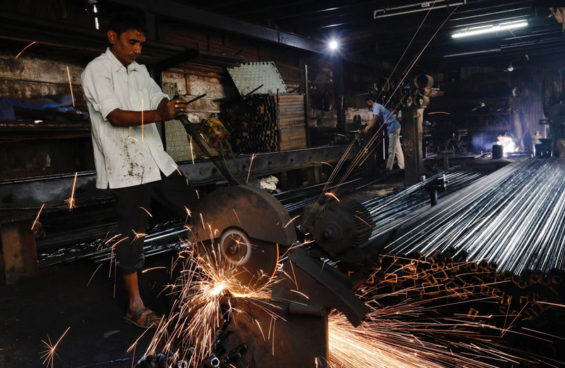 India sees growth of 7-7.5 percent in 2018/19 fiscal year