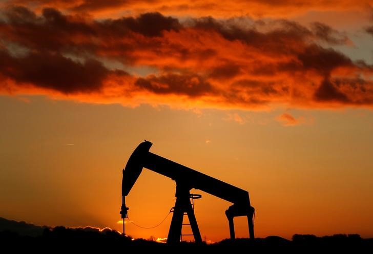 Investors sense opportunities in Big Oil - but mind the gap